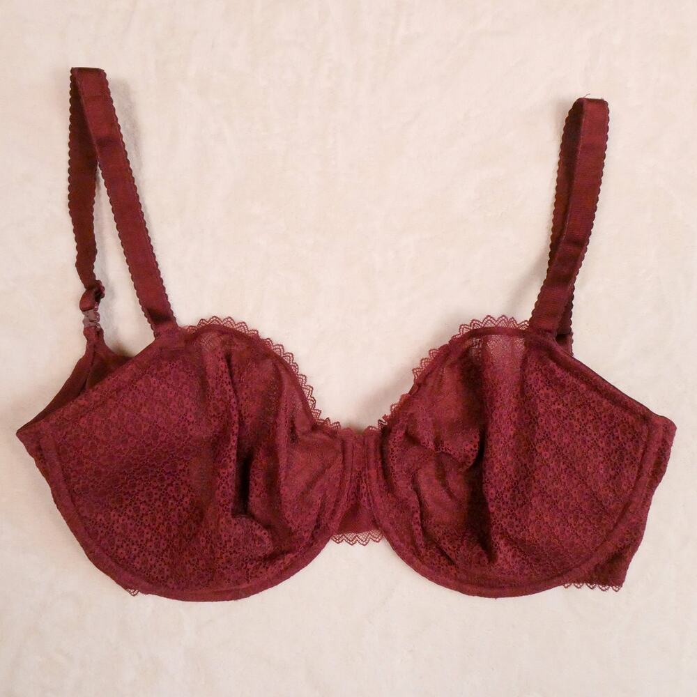 Bare Necessities Push Up Without Padding Bra Size 36H Red Lace NWOT
